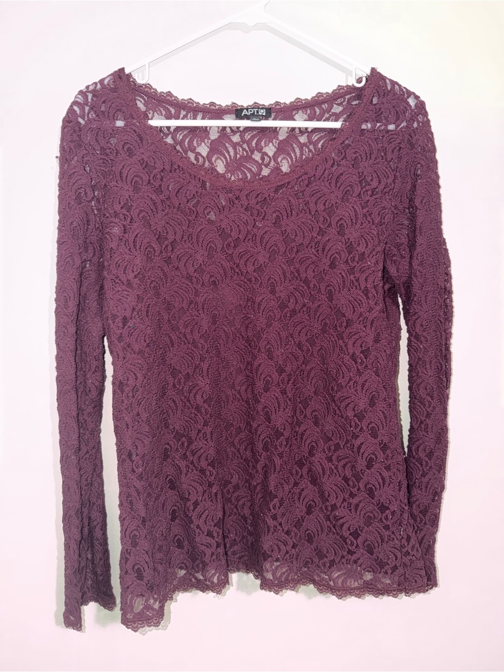 Apt. 9 Women’s Large Burgundy Lace Long Sleeve Top With Matching Cami